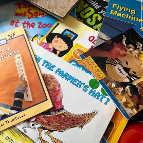Bundle of Children’s Books level 1-10/A-P - Picture 2 of 7